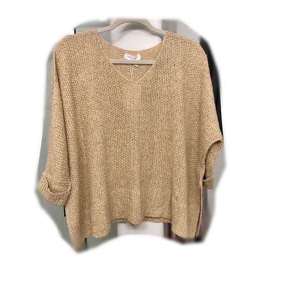 Oversize Knit V-Neck Sweater Top - Picture 8 of 9
